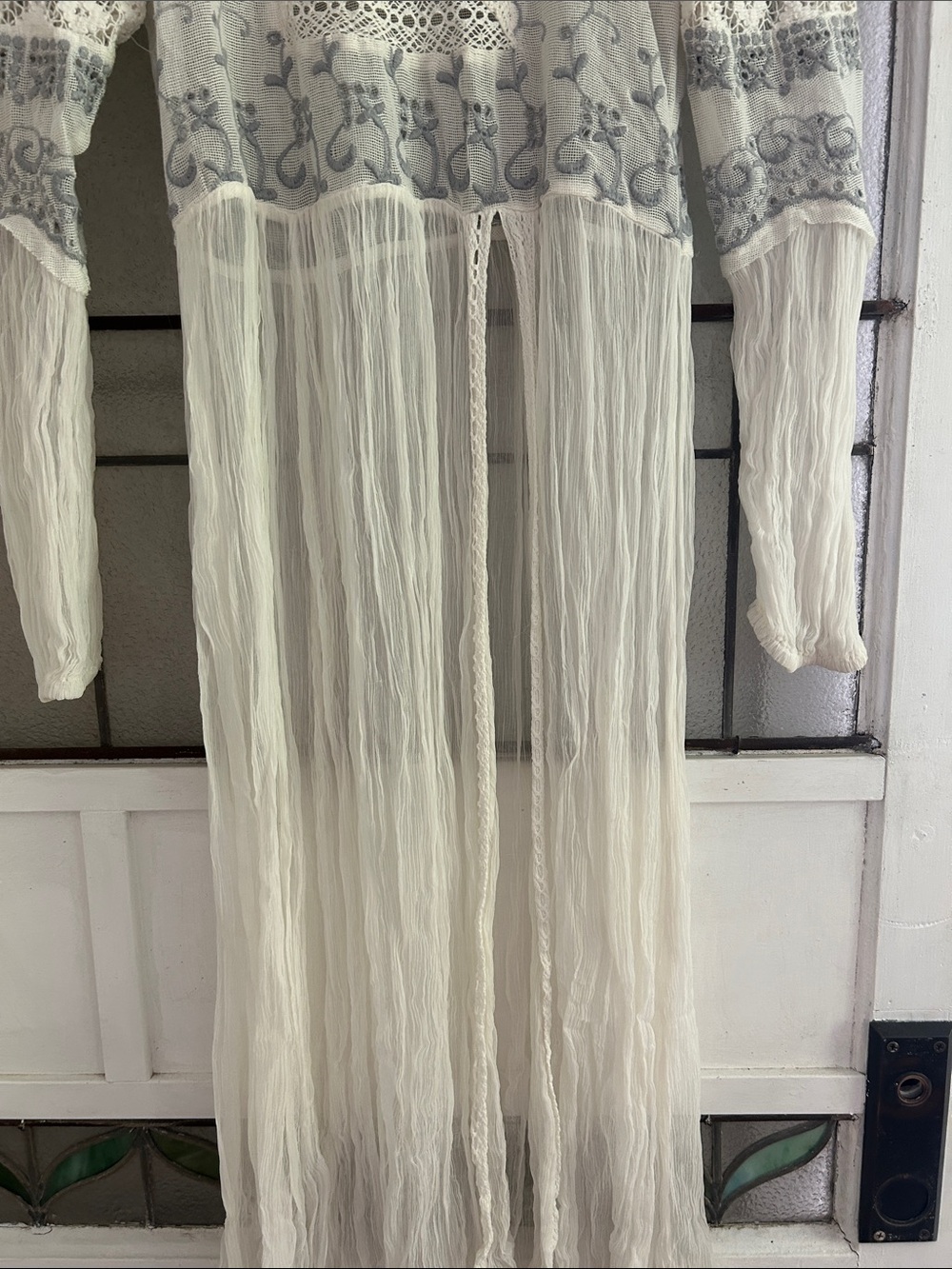 Free People Sweet Sunny Days tunic . - Picture 3 of 5